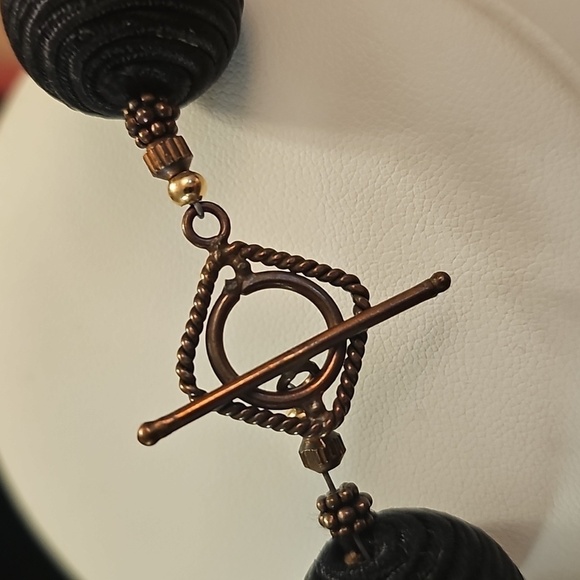 Woven Chunky Black and Gold Bead Statement Necklace - Picture 4 of 8